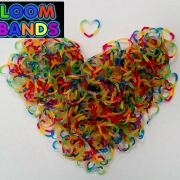 Резиночки в форме сердечек Loom Bands (300шт)